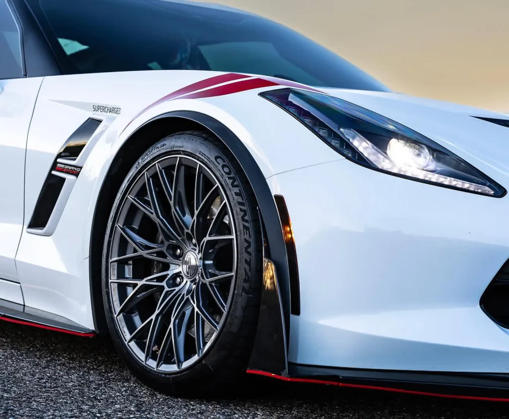 C7 Corvette upgraded with E5 Custom spun forged wheels
