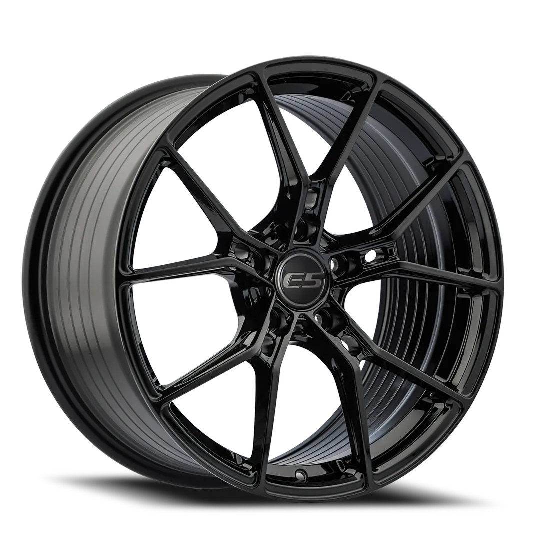 E5 Daytona spun forged wheel in Gloss Black finish